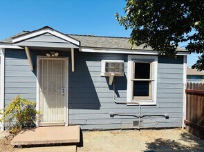 Building Photo - 3730 Ivy St