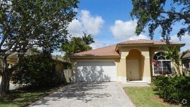 Building Photo - 16020 SW 91st Ct
