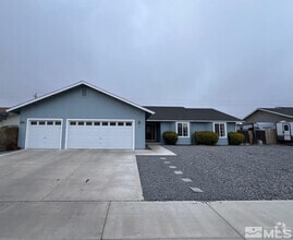 Building Photo - 455 Mallard Way