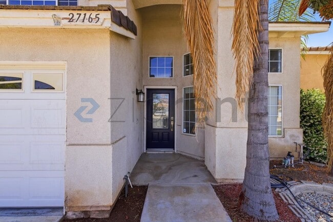 Foto del edificio - 27165 Hemingway Ct