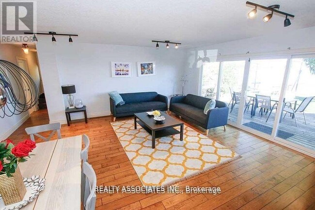 Photo du bâtiment - 1737 Cedar Grove Ave