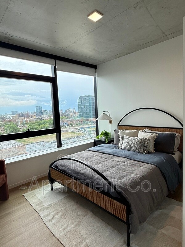 Foto del edificio - 224 N Elizabeth St