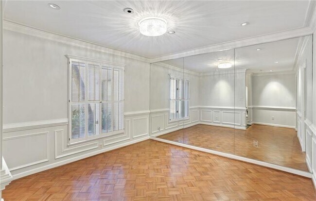 Foto del edificio - 36 Ivy Pkwy NE
