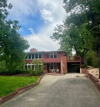 Building Photo - 3520 Holland St