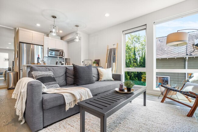 Foto del edificio - 4428 4th Ave NE