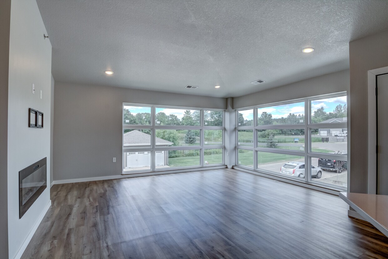 4223 Jeffers Rd Unit 211, Eau Claire, WI 54703 Apartments in Eau