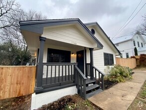 Building Photo - 1146 Northwestern Ave