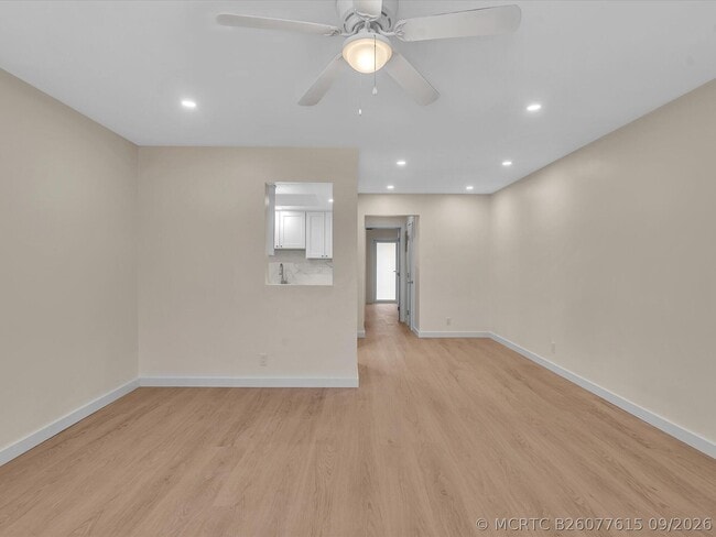 Building Photo - 2020 NE 51st Ct