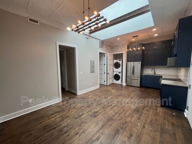 Foto del edificio - 312 N 2nd St