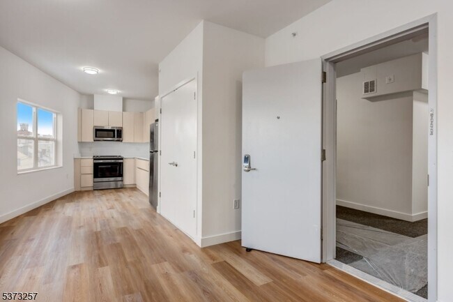 Foto del edificio - 48 Chadwick St