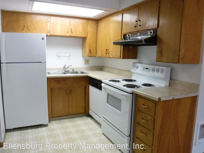 Foto del edificio - 208 S Pine St