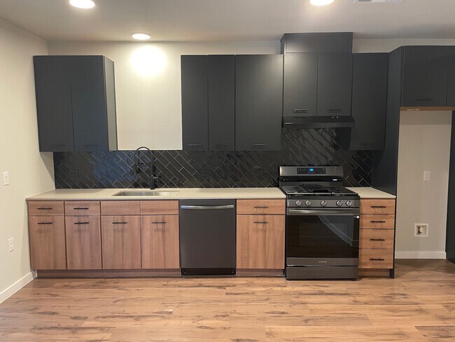 Building Photo - 4510 Terry-O Ln