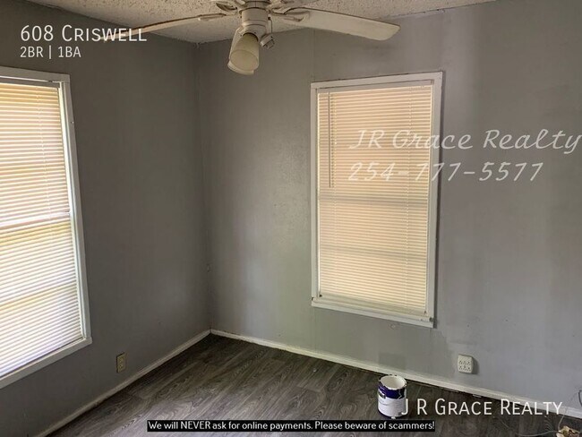 Building Photo - 608 Criswell