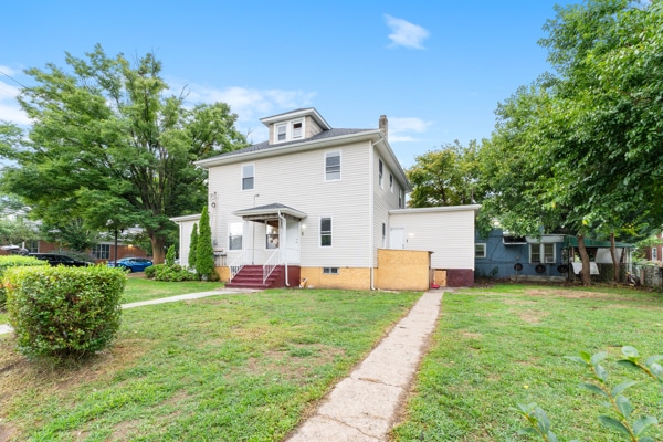 Building Photo - 1918 Greenwood Ave