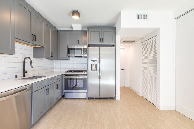 Foto del interior - 6133 Eleanor Ave