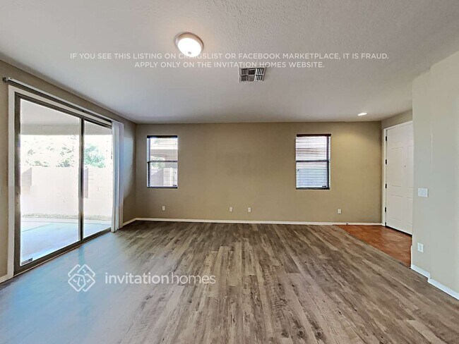 Foto del edificio - 7348 W Beverly Rd
