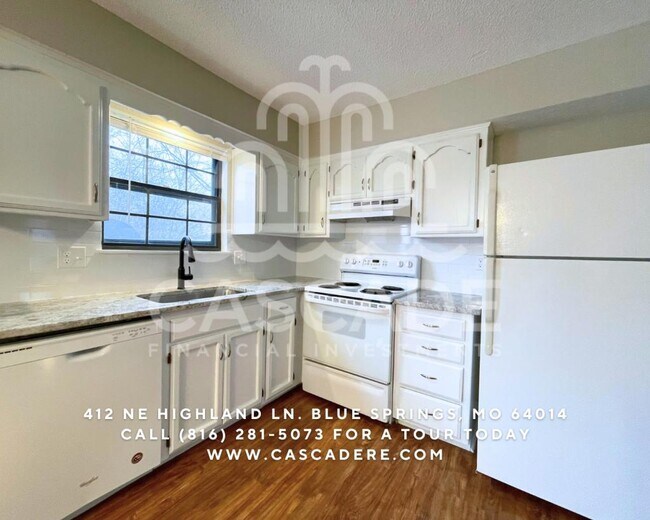Foto del edificio - 412 NE Highland Ln
