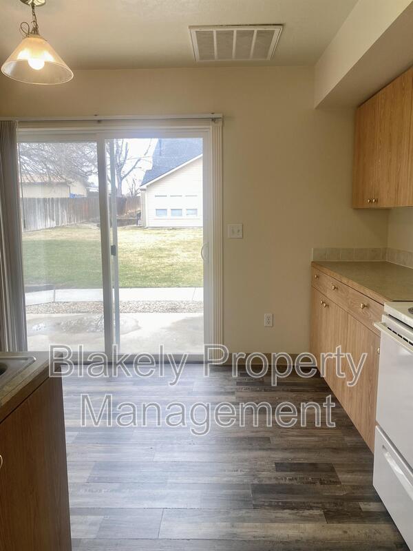 Building Photo - 151 N Midland Blvd