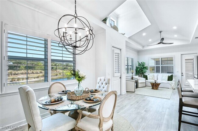 Foto del edificio - 6984 Saona CT