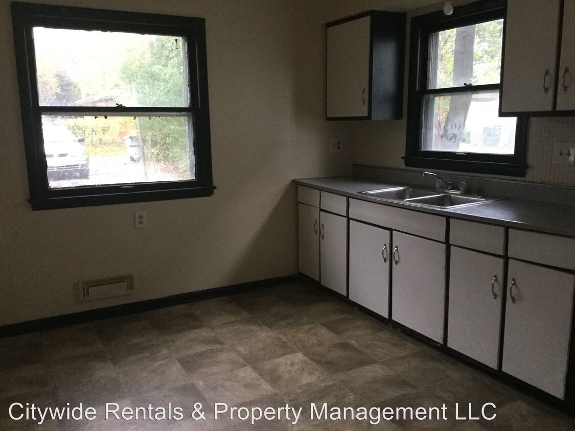 Foto principal - 5230 N 84th St