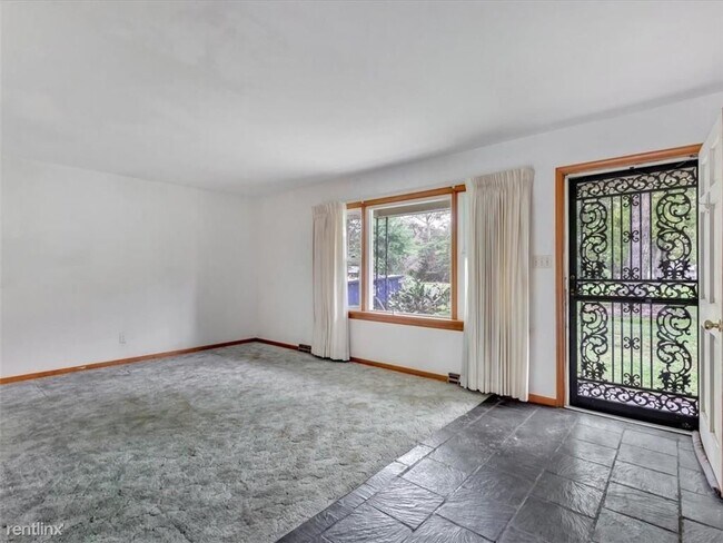 Building Photo - 3 br, 2 bath House - 5505 Qualla Rd