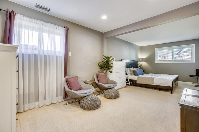 Master bedroom - 13810 Parkland Dr