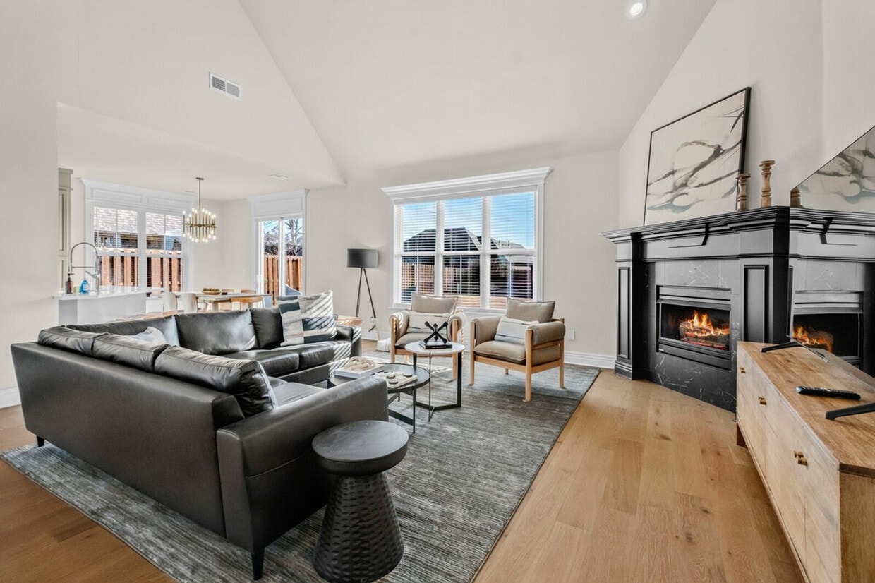 Foto principal - 6508 Stone Lake Dr