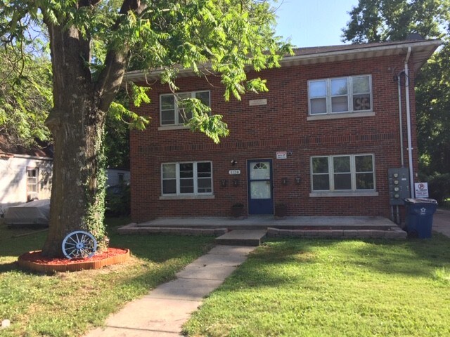 Front entrance - 1128 E High St