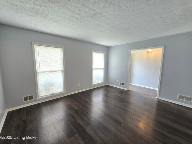 Building Photo - 9313 Le Beau Ct