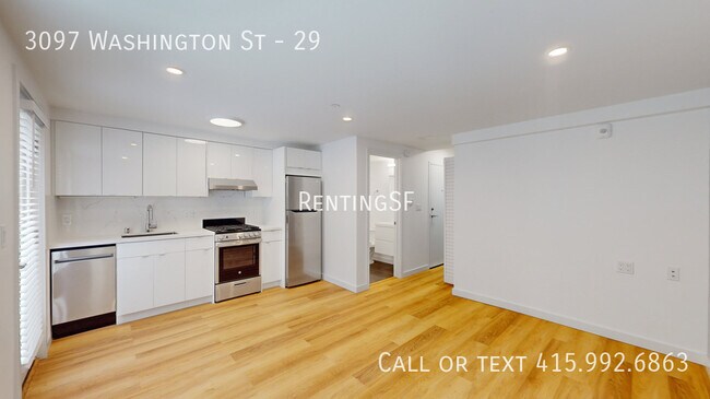 Building Photo - Elegant 1-Bedroom Sanctuary in Coveted Pac...