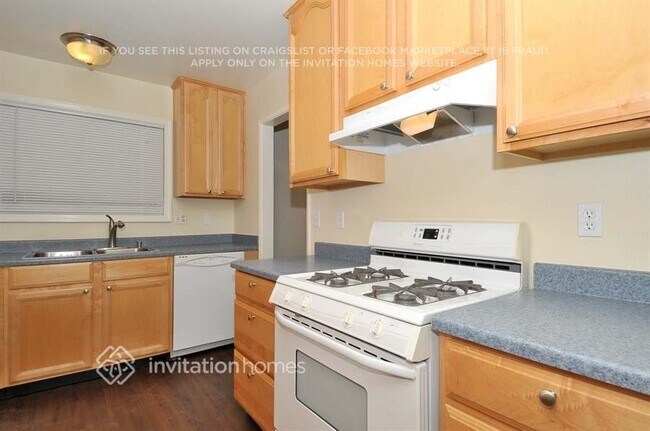 Foto del edificio - 1020 Amber Ln