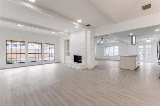 Foto del edificio - 18516 Featherwood Dr