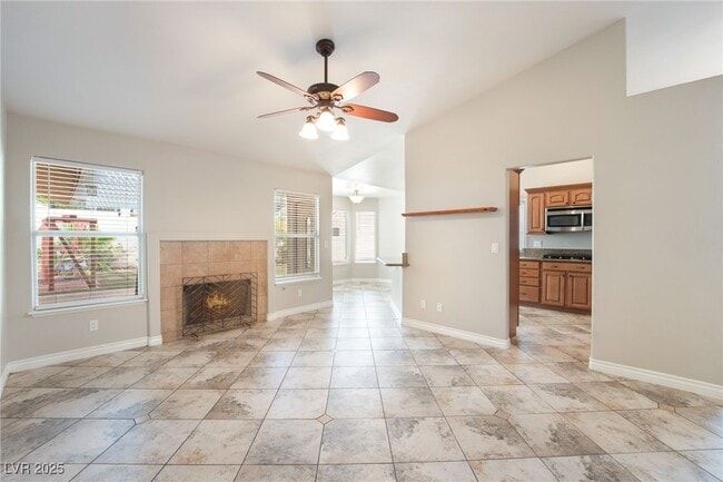 Foto del edificio - 8220 Desert Beach Dr