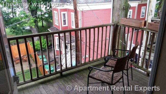 Foto del edificio - 94 Boston Ave