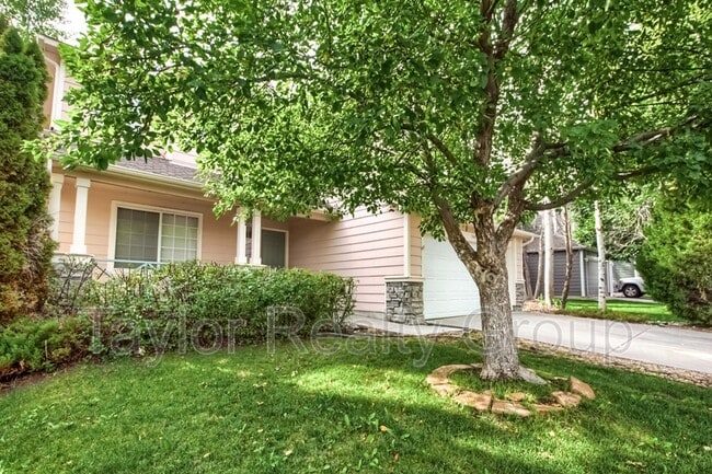 Photo - 13460 Vine St House