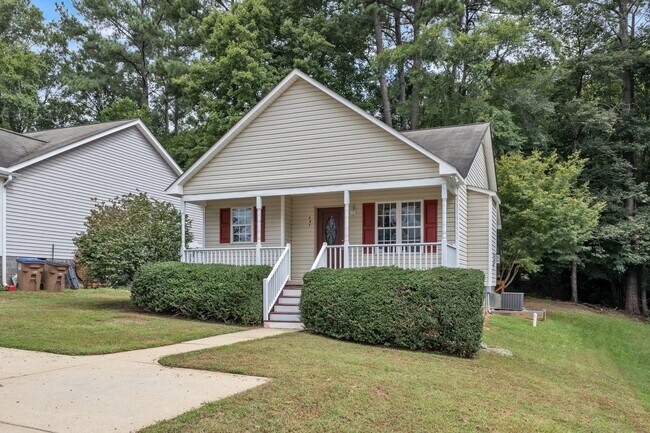 Building Photo - 3 Bedroom, 2 Bath Downtown Wake Forest Home!