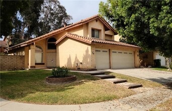 Building Photo - 998 Ashford Cir