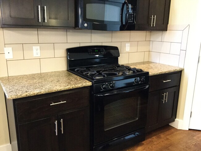 Foto del edificio - Boise, 3Bd/2.5Bth/2Car, 1743Sqft, Greenbriar Commons Subdivision