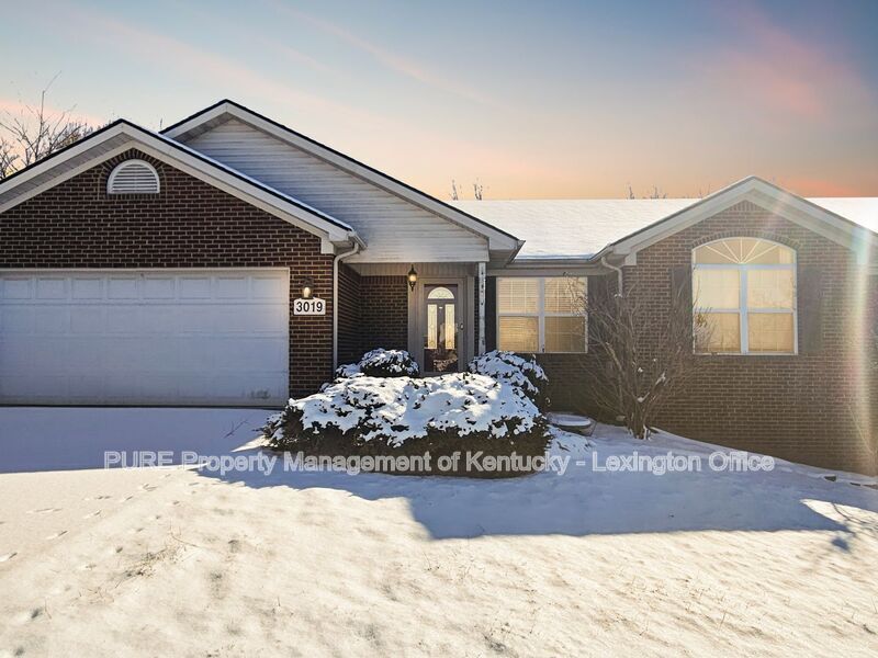 Foto principal - 3019 Emily Ct
