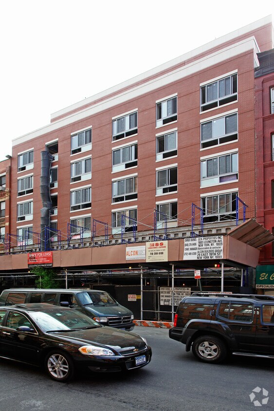 Building Photo - 1683 Lexington Ave