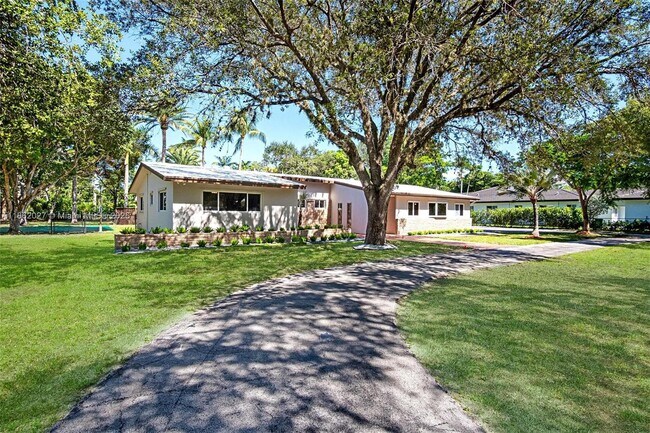 Foto del edificio - 11301 SW 91 Ave