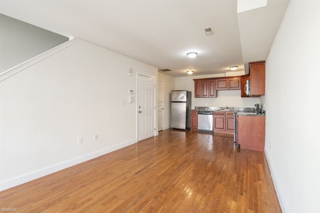 Foto del edificio - 3 br, 1 bath Duplex - 1910 N Gratz ST Unit B