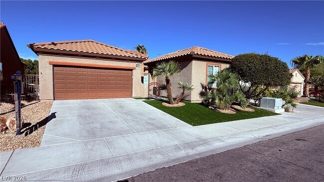 Foto del edificio - 3065 Olivia Heights Ave