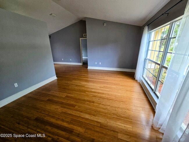 Foto del edificio - 1662 Tigard St SE