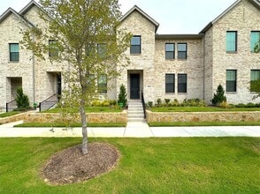 Building Photo - 4824 Lunker St
