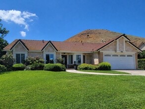 Building Photo - 11296 Heathcliff Dr