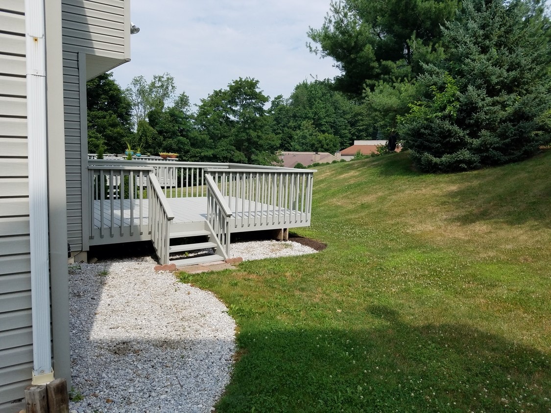 Rear Deck - 1041 Applegrove St NW