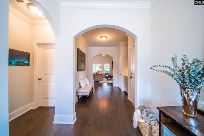 Building Photo - 357 Amalfi Dr