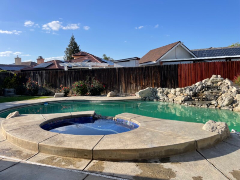 Foto principal - 9415 Godiva Ave
