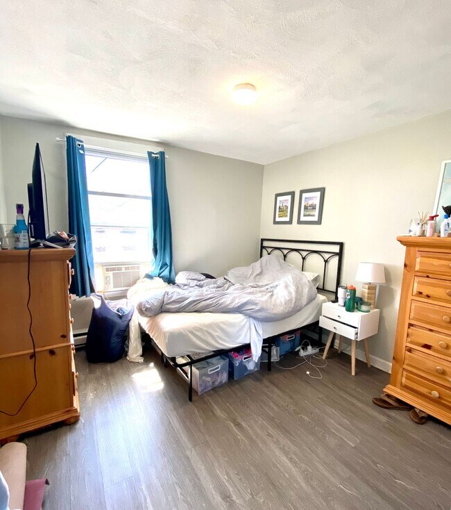 Foto del interior - 151-153 Meridian St